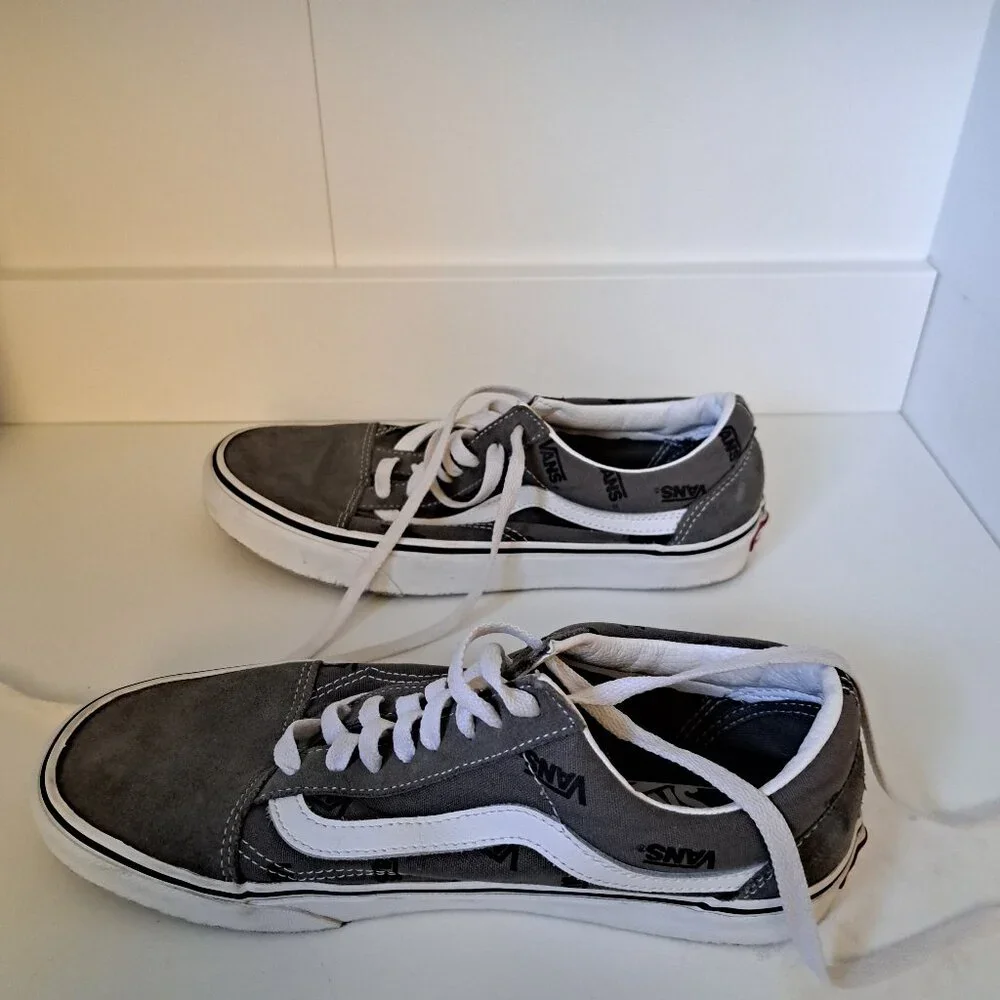 Vans Old Skool skate shoes grey, men 7.5, women's 9